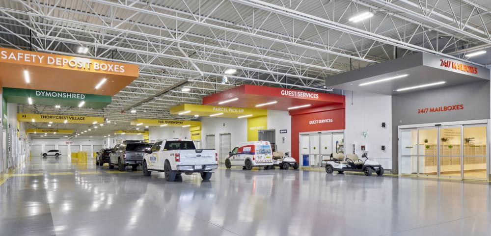 business-storage-solutions-interior-bay-hero