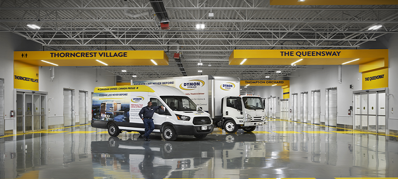 free-movers-truck-and-driver-at-move-in-dymon-whitby