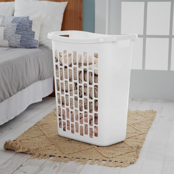 Sterilite-Rectangular-Open-Hamper-3