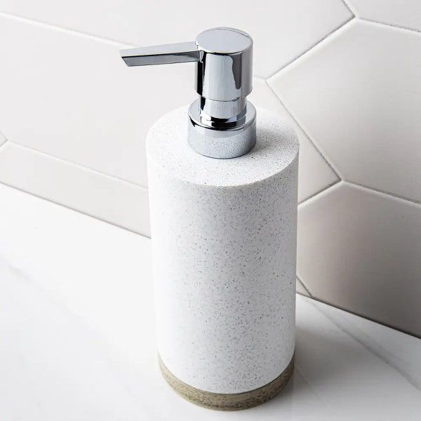 Hudson-Lotion-Dispenser