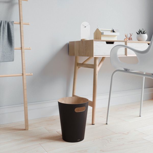 Umbra-Woodrow-Trash-Can-Black-Natural-2