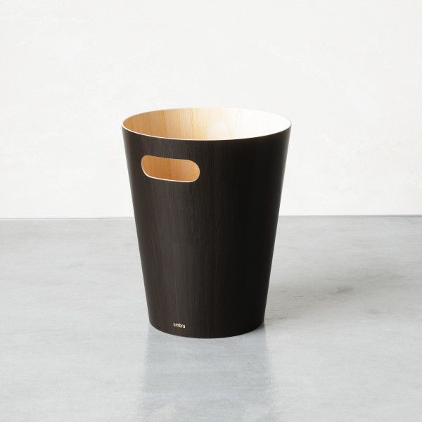Umbra-Woodrow-Trash-Can-Black-Natural-4