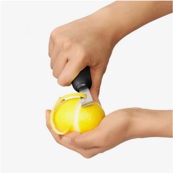 OXO-Citrus-Zester-2