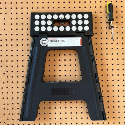 Kikkerland-Tall-Folding-Step-Stool-4