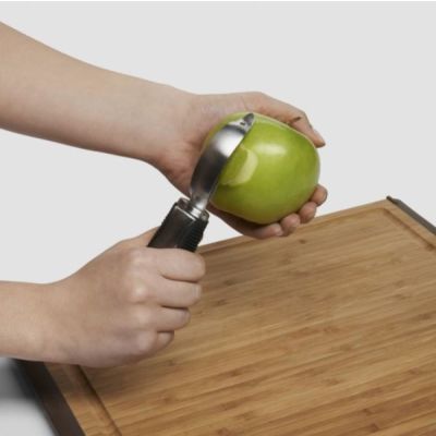 OXO-SteeL-Swivel-Peeler-3
