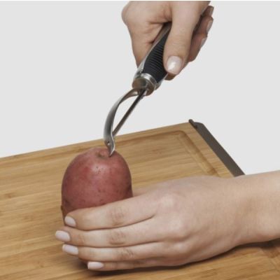 OXO-SteeL-Swivel-Peeler-2