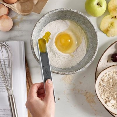 Measure-Up-Adjustable-Measuring-Spoon-3