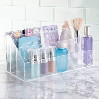 Clarity-Large-Cosmetics-Organizer-1