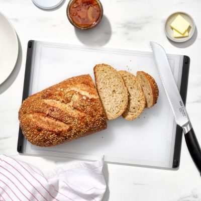 OXO GG CUTTING BOARD 10.5x14.9 INCH