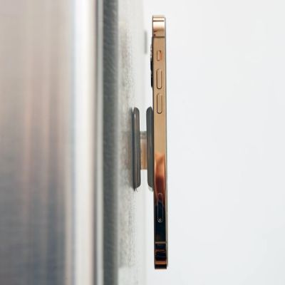 Kikkerland-Nano-Tape-Phone-Holder-1