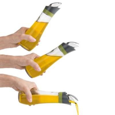 Trudeau-Automatic-Oil-Bottle