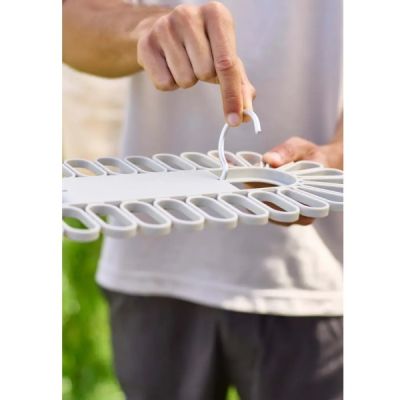 Petal-Quick-Grip-Drying-Hanger-2