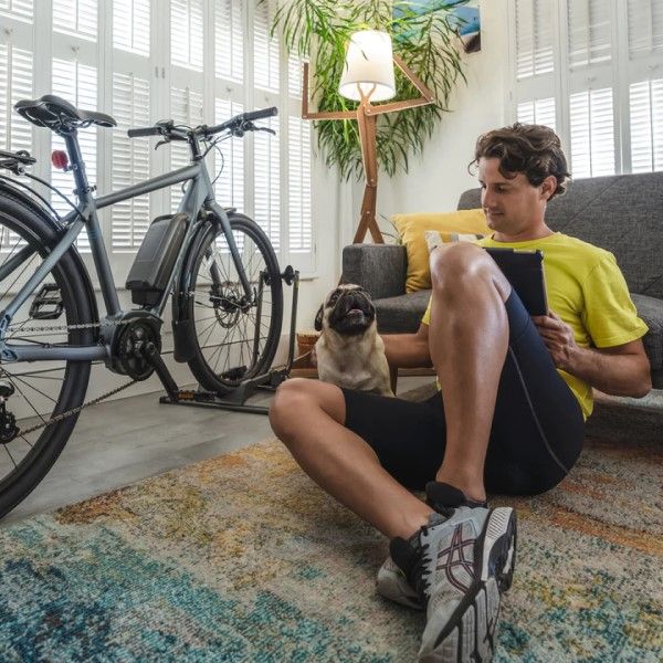 Delta Adjustable Spring Floor Stand