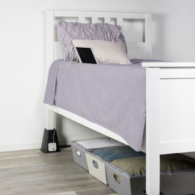 Bed-Risers-with-Power-Outlet-4