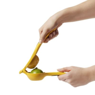 OXO-Citrus-Squeezer-3