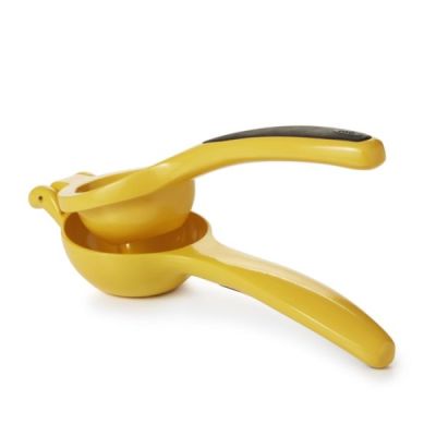 OXO-Citrus-Squeezer-2