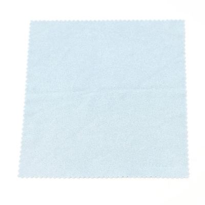 Kikkerland-Anti-Fog-Cleaning-Cloth-1