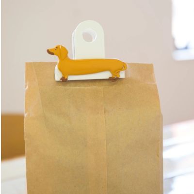 Kikkerland-Dog-Bag-Clips-1