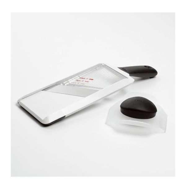 OXO-Mandoline---Hand-Held-1