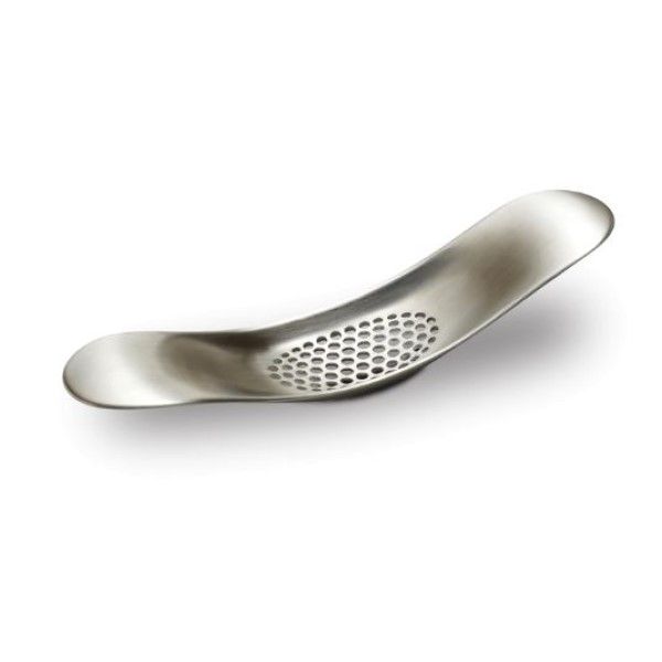 Joseph-Joseph-Rocker-Garlic-Crusher-5