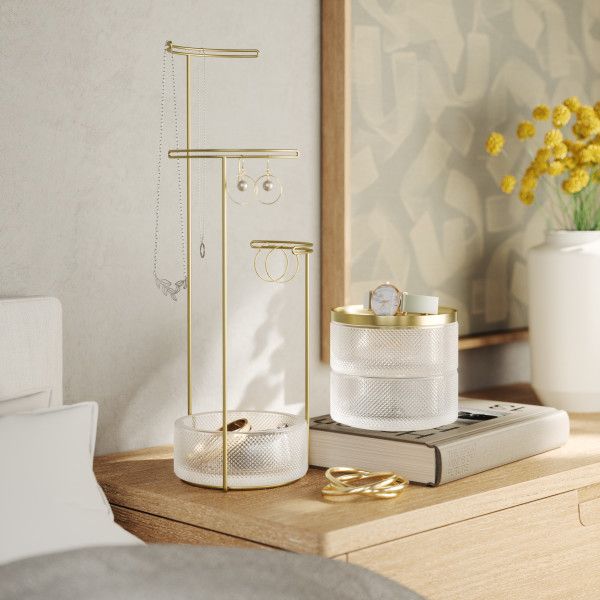 Umbra-Tesora-Jewelry-Stand-Brass-1