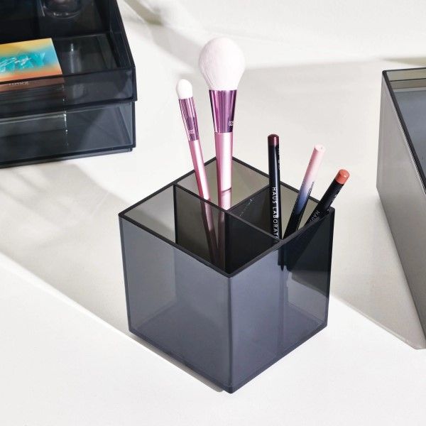 Cosmetic-Cube-Smoke-3