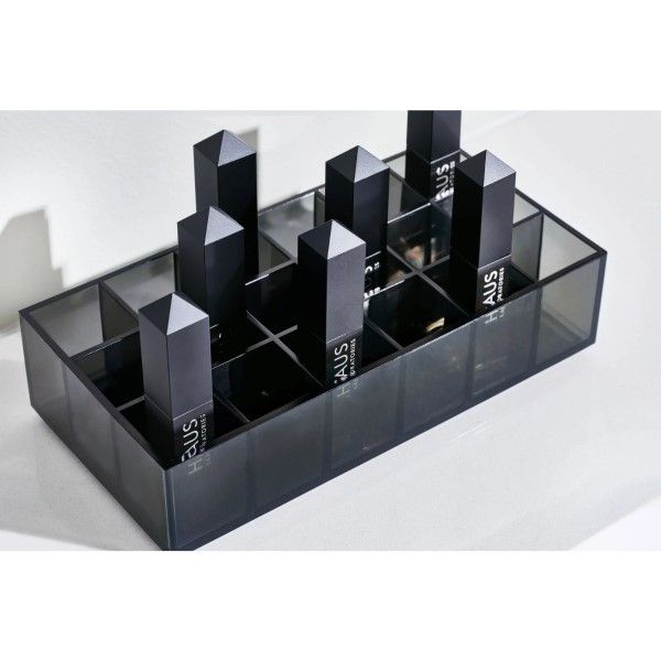 Cosmetic-Lip-Station-Smoke-4