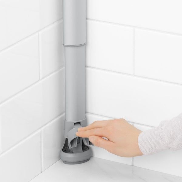 OXO-Quick-Extend-Aluminium-Pole-Caddy-2