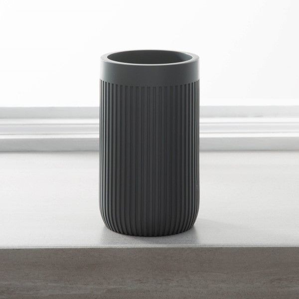 Corbett-Tumbler-Shadow