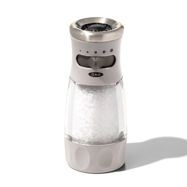 OXO GG CONTOURED SALT GRINDER-1