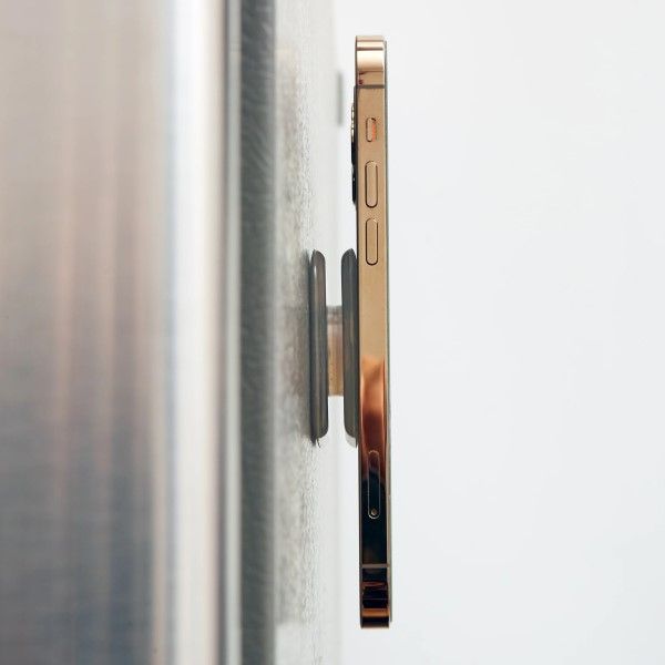Kikkerland-Nano-Tape-Phone-Holder-1