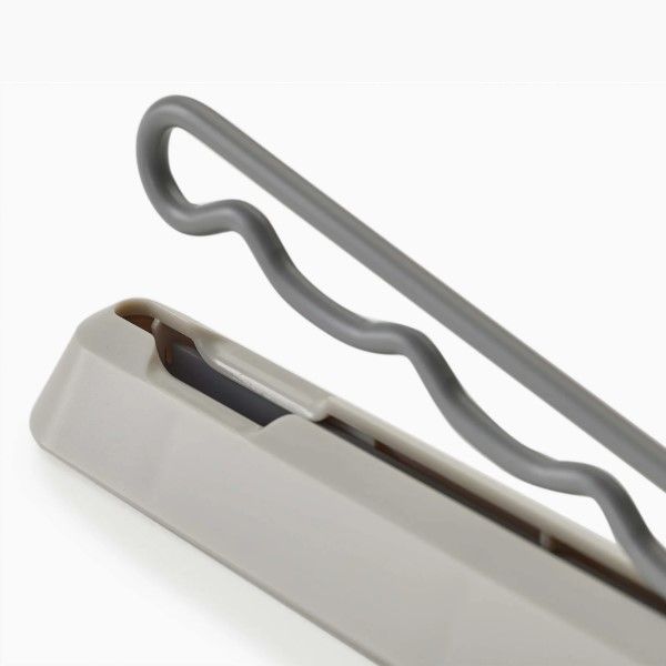 Joseph-Joseph-Orderly-Retractable-Hanging-Rail-4