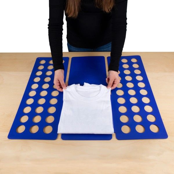 Kikkerland-Compact-Clothing-Folder