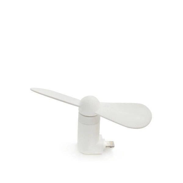 Kikkerland-Super-Phone-Fan-2