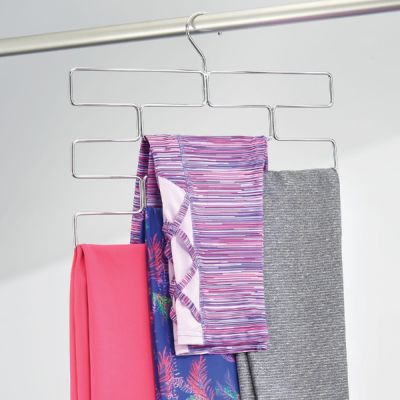 Trio-Legging-Holder-3