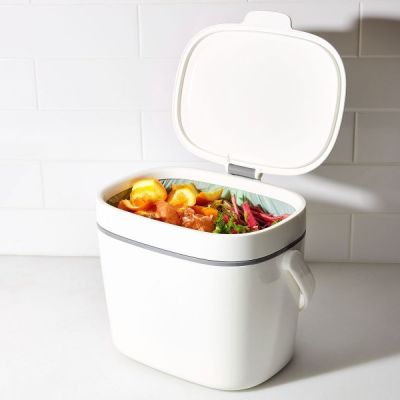 OXO-Easy-Clean-Compost-Bin-2
