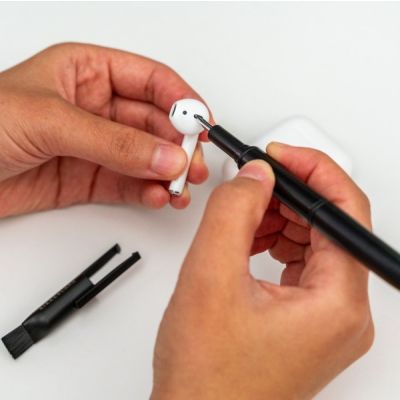 Kikkerland-Tidy-Tech-Pen-1