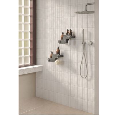 Umbra-Nami-Shower-Bins-2